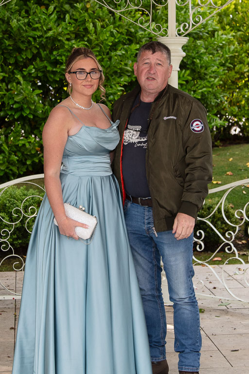 Elle Prom
 Hero