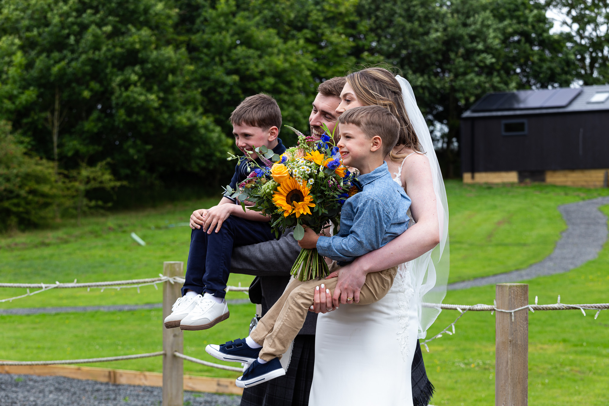 Aidan-n-Emma-480.jpg