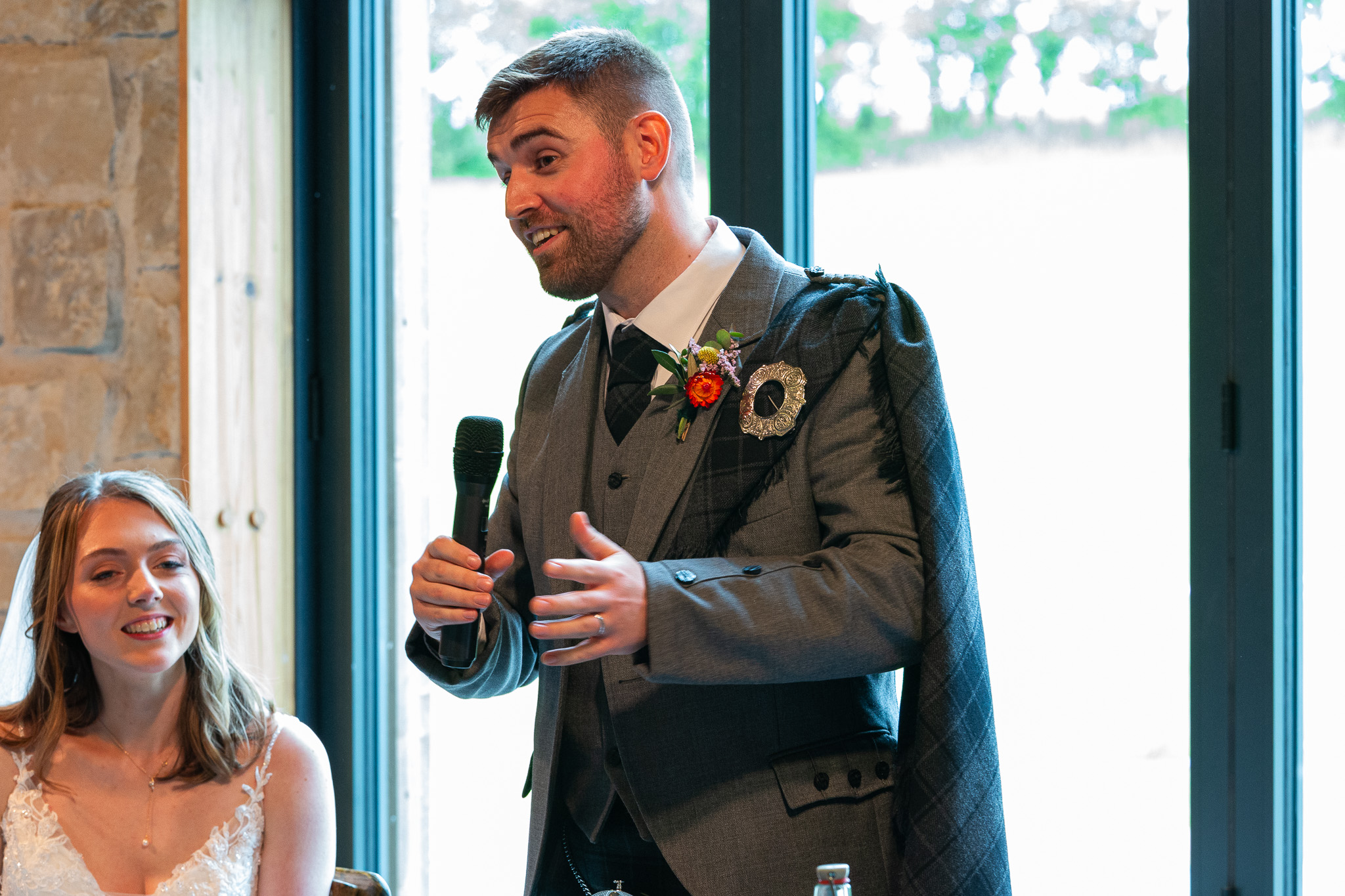 Aidan-n-Emma-696.jpg