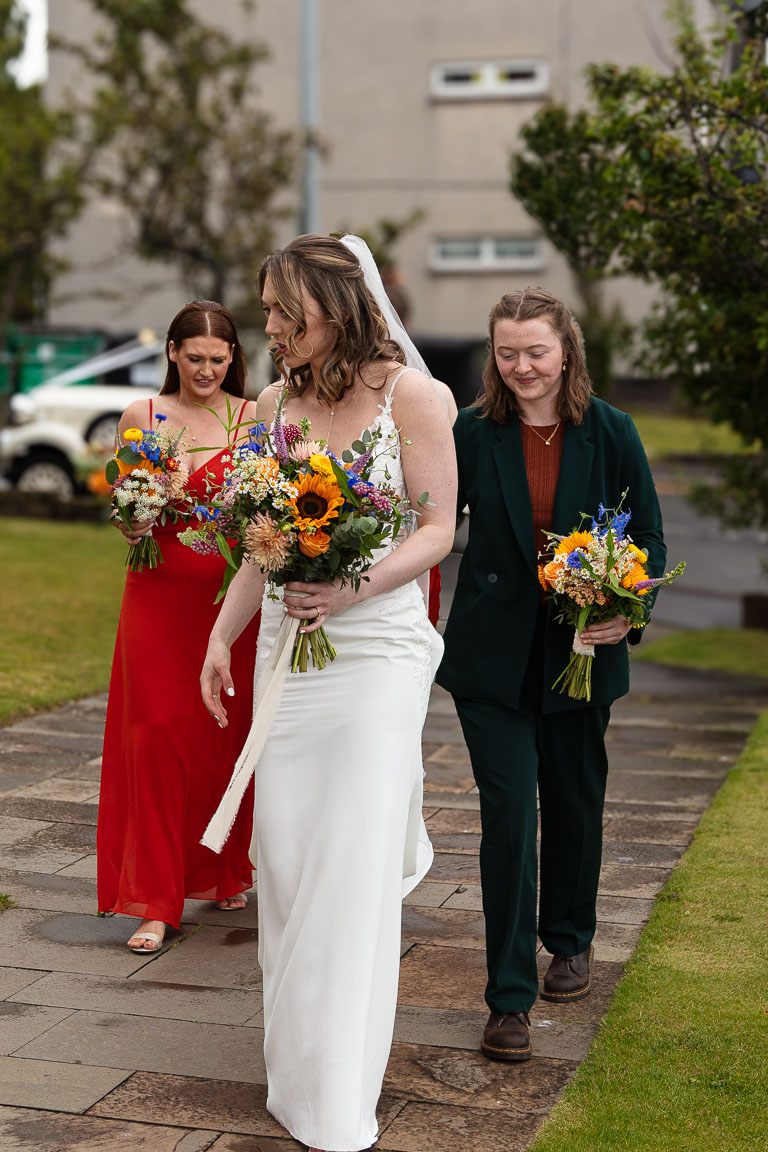 Aidan-n-Emma-101.jpg Aidan-n-Emma-101.jpg