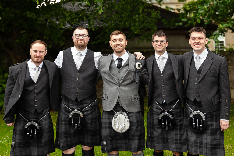 Aidan-n-Emma-16.jpg Aidan-n-Emma-16.jpg