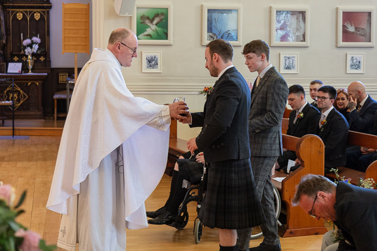 Aidan-n-Emma-211.jpg Aidan-n-Emma-211.jpg