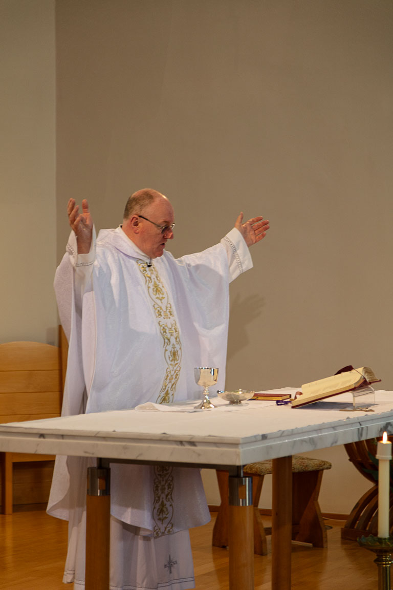 Aidan-n-Emma-220.jpg Aidan-n-Emma-220.jpg