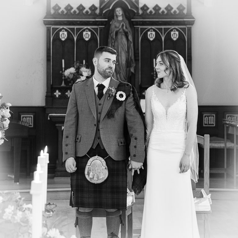 Aidan-n-Emma-233.jpg Aidan-n-Emma-233.jpg