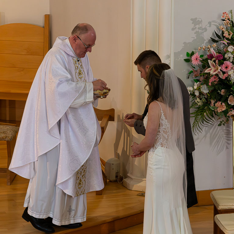 Aidan-n-Emma-256.jpg Aidan-n-Emma-256.jpg