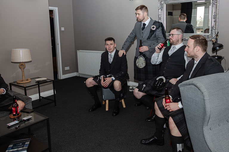 Aidan-n-Emma-26.jpg Aidan-n-Emma-26.jpg