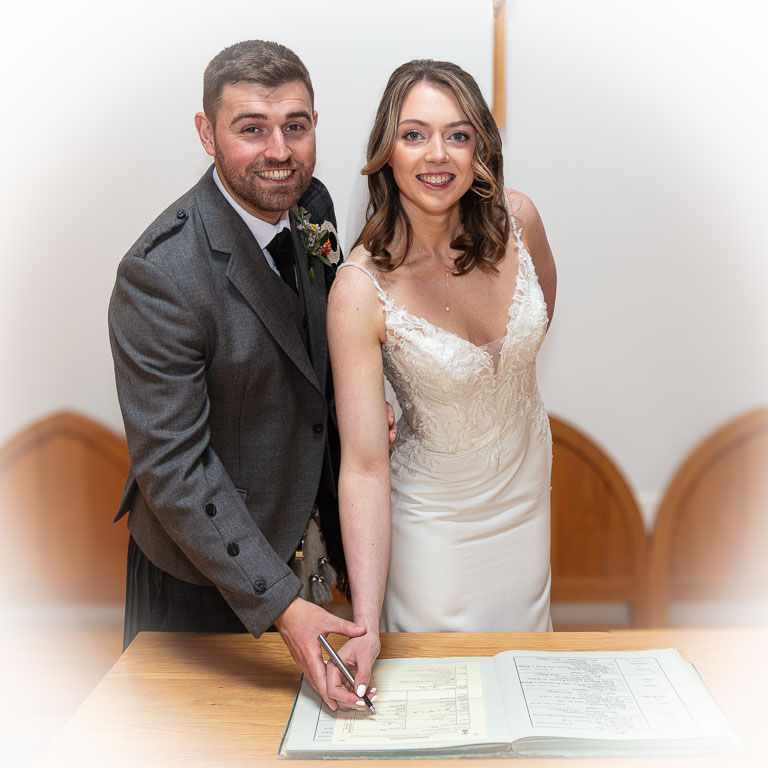 Aidan-n-Emma-288.jpg Aidan-n-Emma-288.jpg