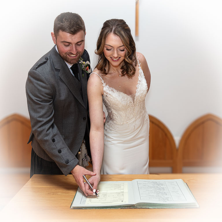 Aidan-n-Emma-289.jpg Aidan-n-Emma-289.jpg