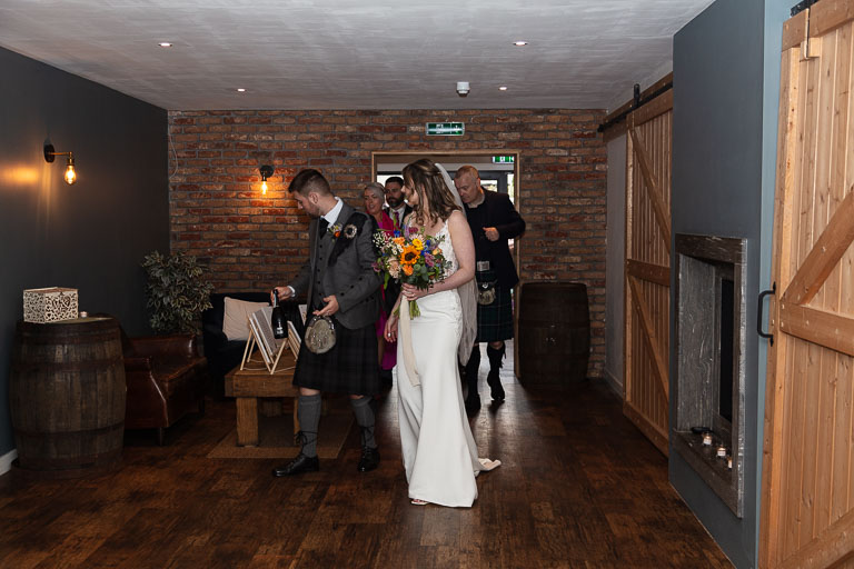 Aidan-n-Emma-352.jpg Aidan-n-Emma-352.jpg