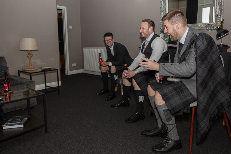 Aidan-n-Emma-40.jpg Aidan-n-Emma-40.jpg