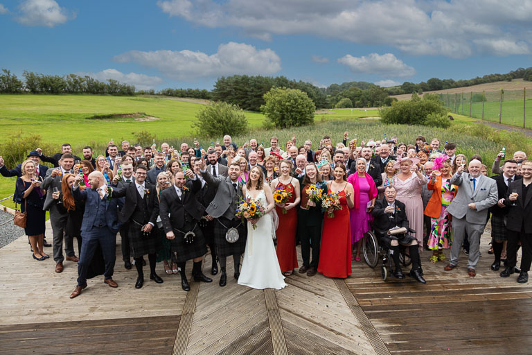 Aidan-n-Emma-402.jpg Aidan-n-Emma-402.jpg