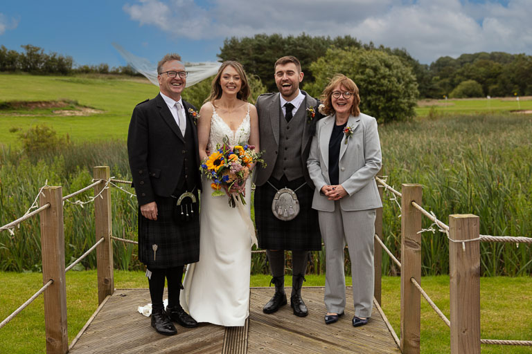 Aidan-n-Emma-438.jpg Aidan-n-Emma-438.jpg