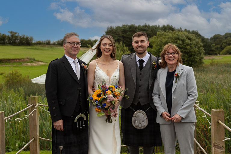 Aidan-n-Emma-440.jpg Aidan-n-Emma-440.jpg