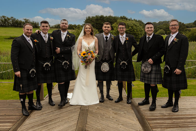 Aidan-n-Emma-448.jpg Aidan-n-Emma-448.jpg