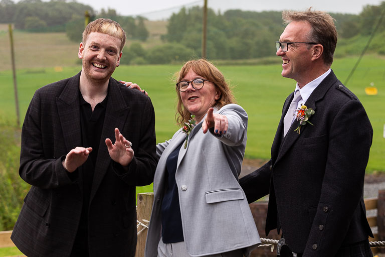 Aidan-n-Emma-454.jpg Aidan-n-Emma-454.jpg