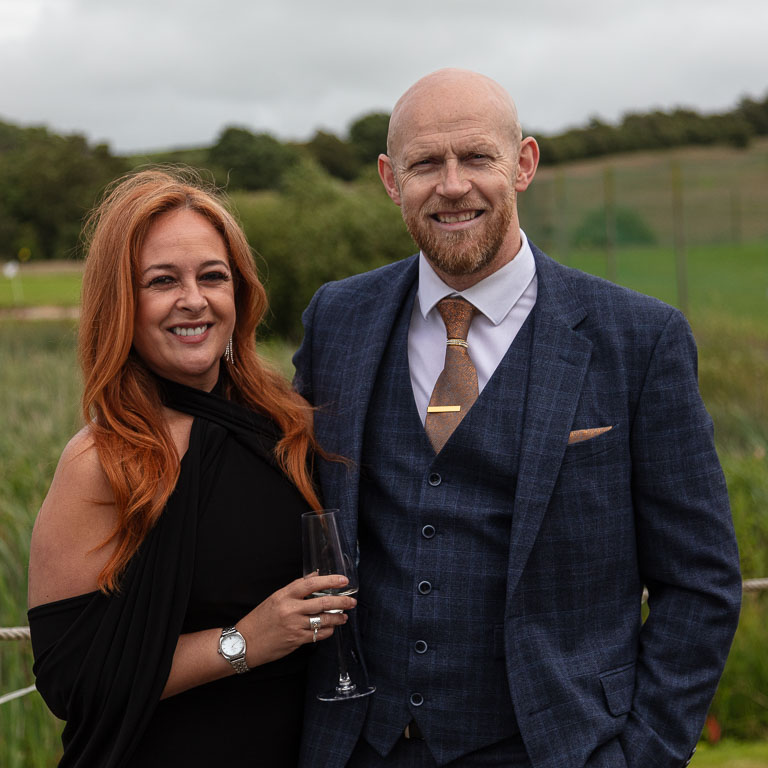 Aidan-n-Emma-520.jpg Aidan-n-Emma-520.jpg