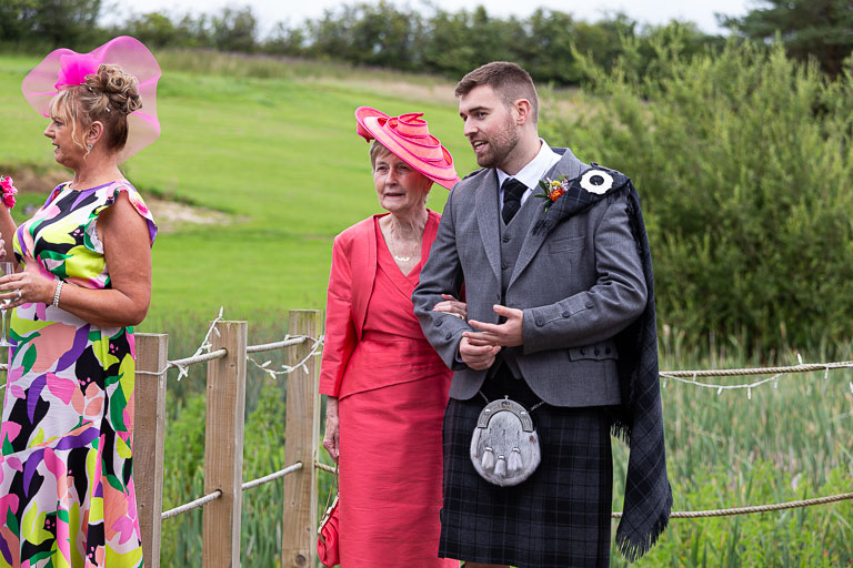 Aidan-n-Emma-530.jpg Aidan-n-Emma-530.jpg