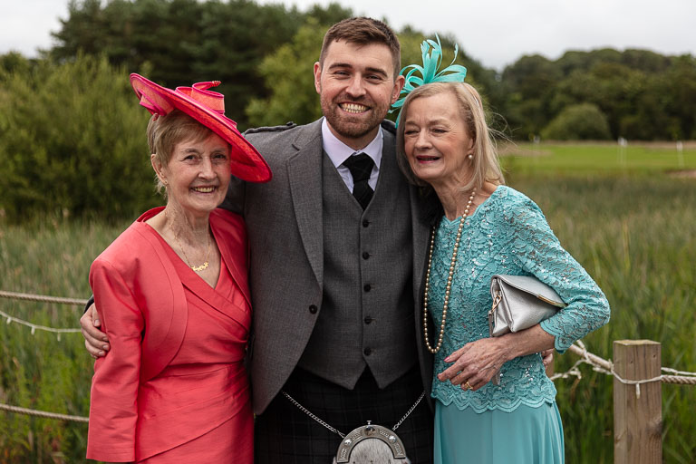 Aidan-n-Emma-533.jpg Aidan-n-Emma-533.jpg