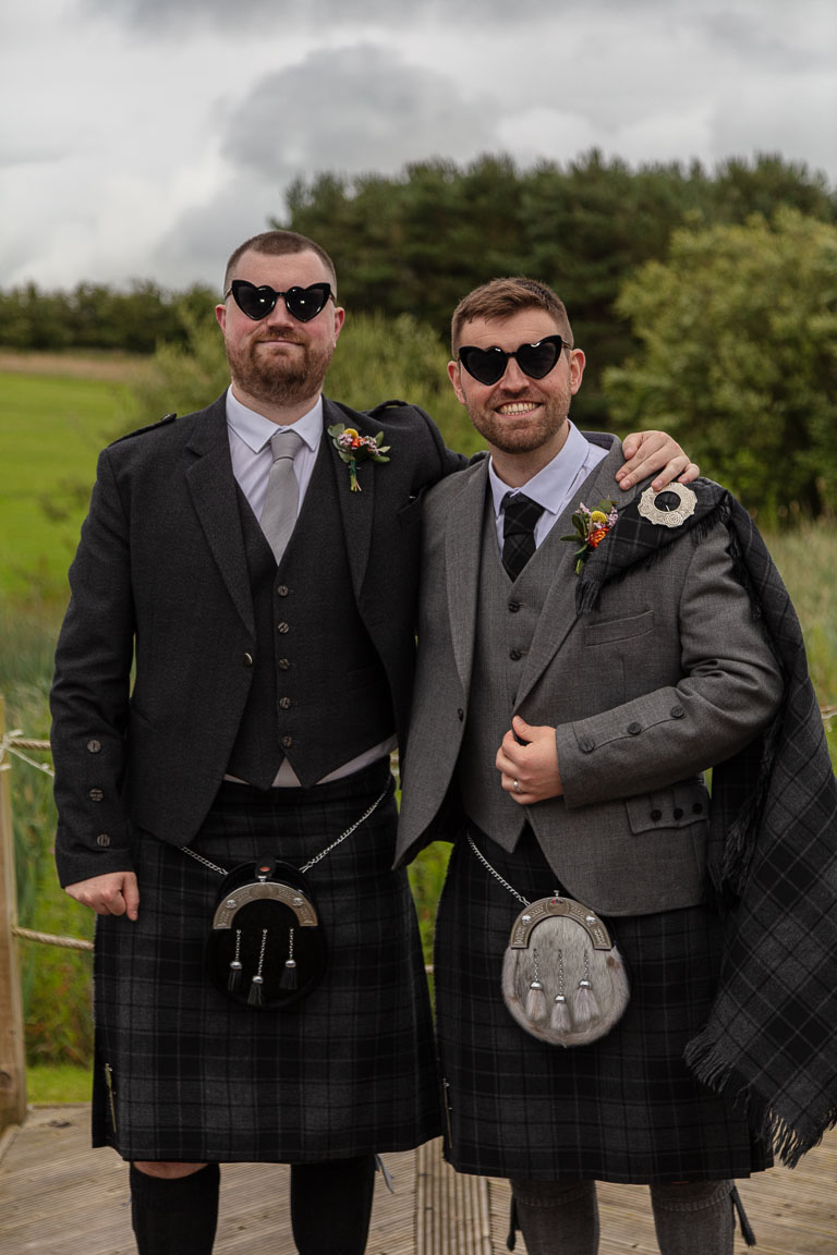 Aidan-n-Emma-538.jpg Aidan-n-Emma-538.jpg