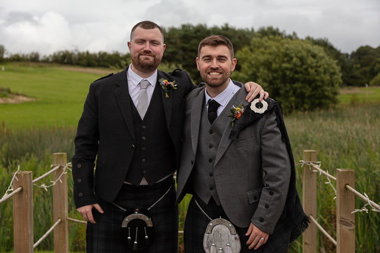 Aidan-n-Emma-540.jpg Aidan-n-Emma-540.jpg