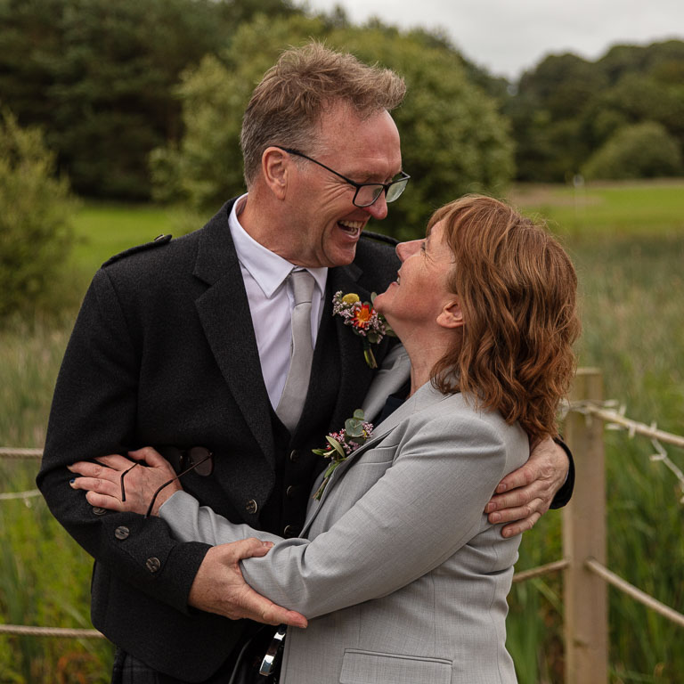 Aidan-n-Emma-543.jpg Aidan-n-Emma-543.jpg