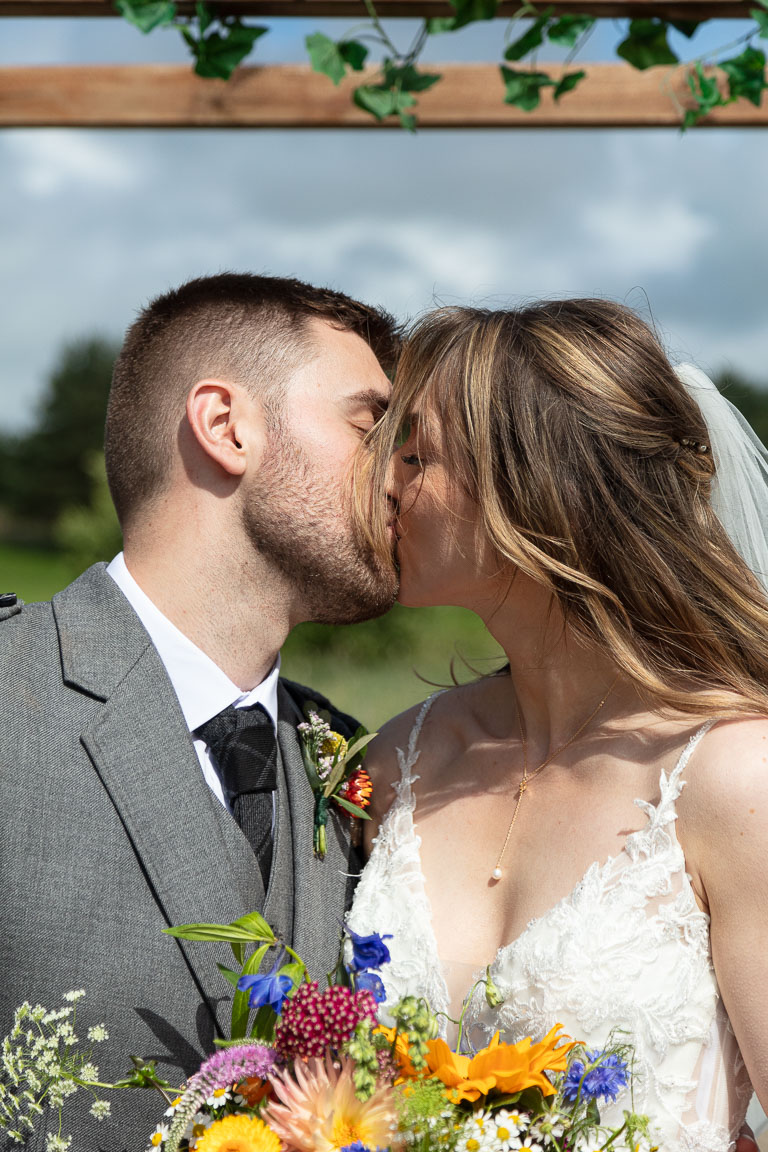 Aidan-n-Emma-561.jpg Aidan-n-Emma-561.jpg