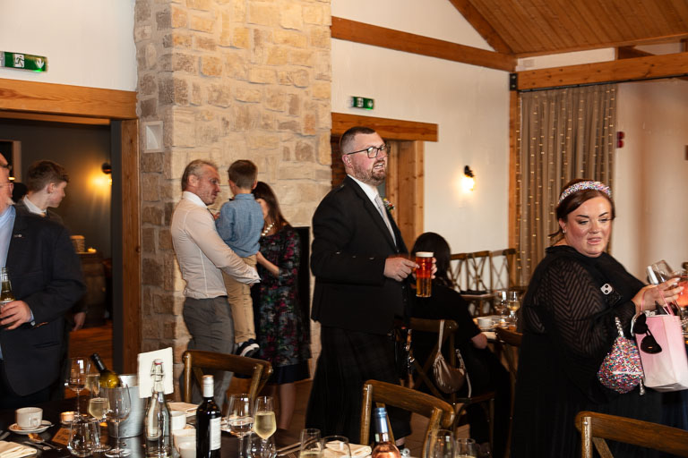 Aidan-n-Emma-579.jpg Aidan-n-Emma-579.jpg