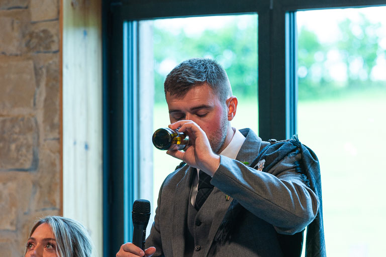 Aidan-n-Emma-704.jpg Aidan-n-Emma-704.jpg