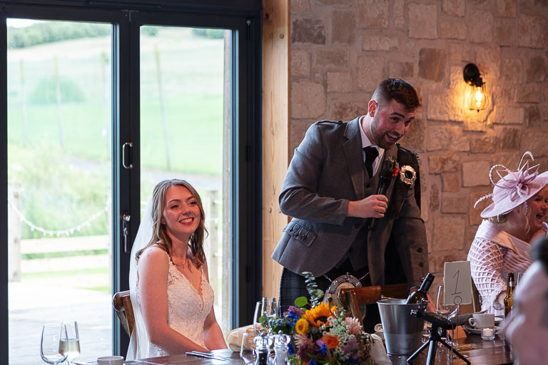 Aidan-n-Emma-710.jpg Aidan-n-Emma-710.jpg