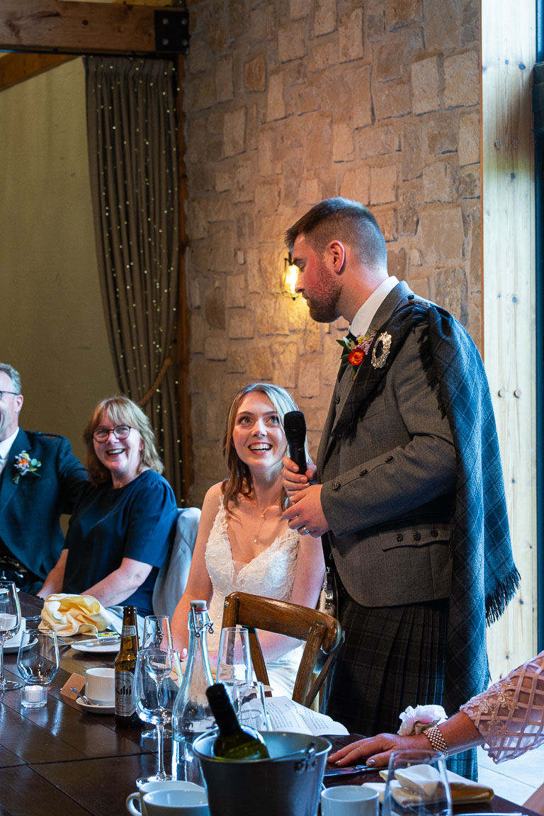 Aidan-n-Emma-719.jpg Aidan-n-Emma-719.jpg