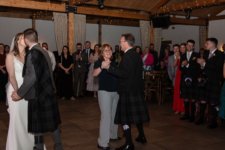 Aidan-n-Emma-771.jpg Aidan-n-Emma-771.jpg