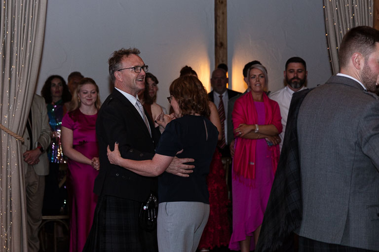 Aidan-n-Emma-779.jpg Aidan-n-Emma-779.jpg