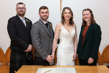 Aidan-n-Emma-290.jpg Aidan-n-Emma-290.jpg